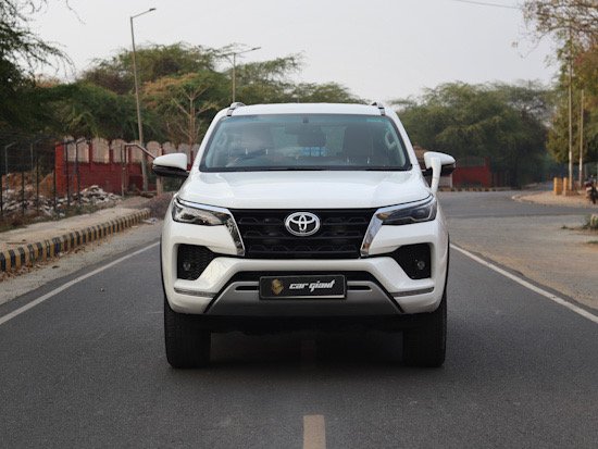 How to Choose the Best Self-Drive Car Rental in Zirakpur & Tricity